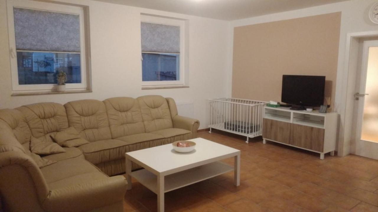 Ferienwohnung FeWo am Uenglinger Tor Stendal Exterior foto
